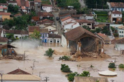 sao-luiz-paraitinga-foto-enchente