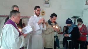 Cristãos em via-sacra na Síria