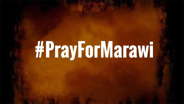 Rezemos pela cidade de Marawi