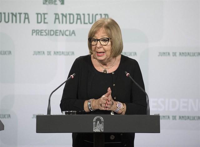 Adelaida de la Calle, Conselheira de Educação da Junta de Andaluzia