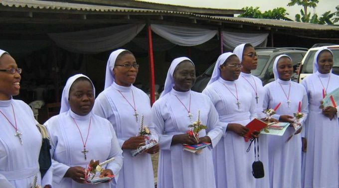 Imagem referencial irmãs Nigéria