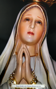 Imagem de Nossa Senhora de Fátima no texto Mês de Maria: Coroamos Ela em nossos Lares